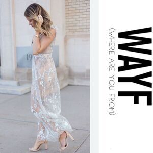 ✨WAYF Oakfield Embroidered Sz Large Dress✨